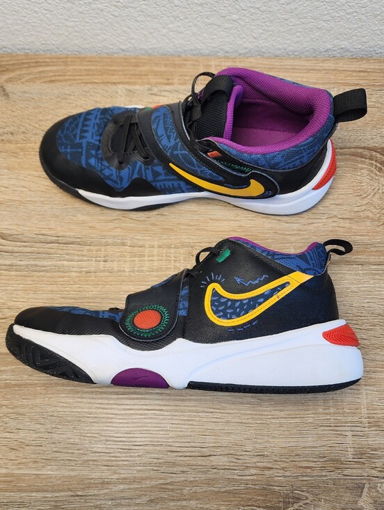 NIKE Other - NIKE Team Hustle D 11 SE Black Mystic Navy Cosmic Sneaker Shoe 7 Youth